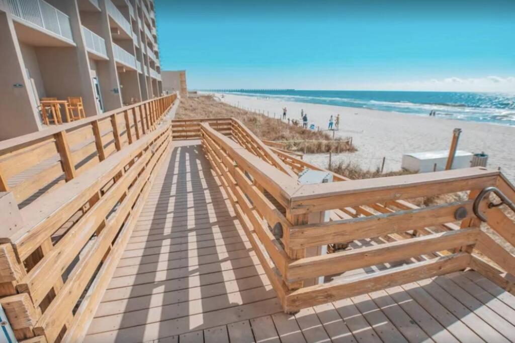 Happy Ours 2200 Sq Ft Corner Beachfront Sleeps 12 Panama City Beach Zewnętrze zdjęcie