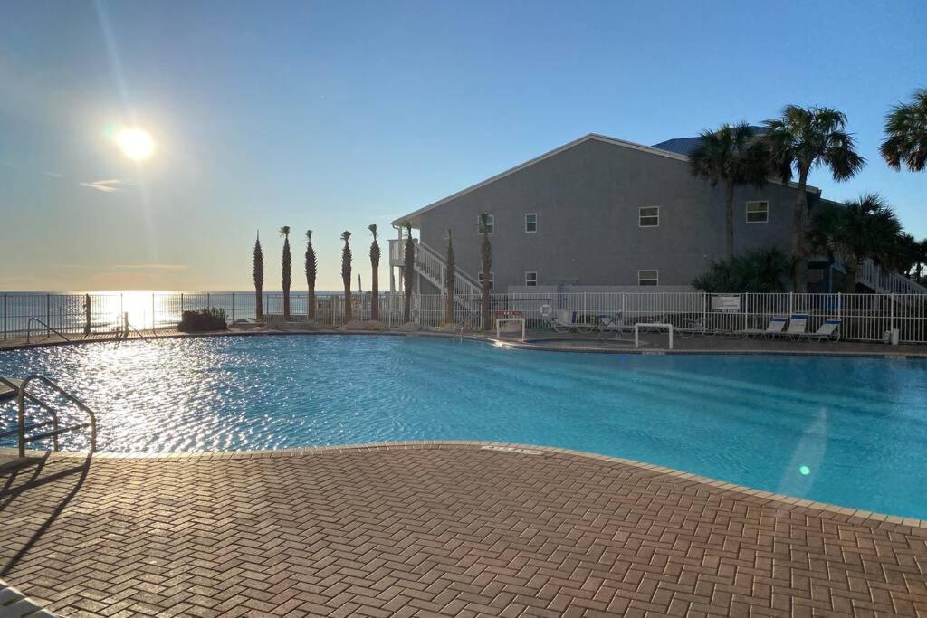 Happy Ours 2200 Sq Ft Corner Beachfront Sleeps 12 Panama City Beach Zewnętrze zdjęcie