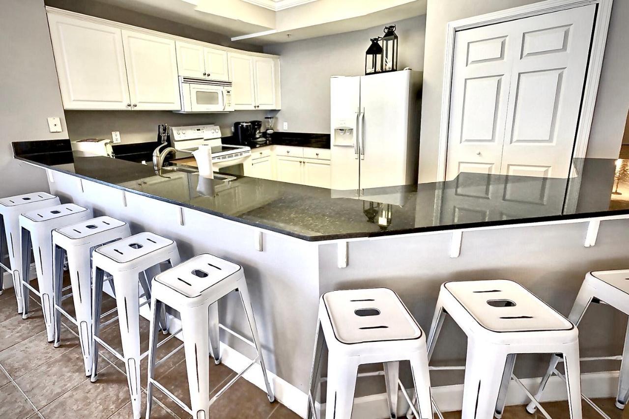 Happy Ours 2200 Sq Ft Corner Beachfront Sleeps 12 Panama City Beach Zewnętrze zdjęcie